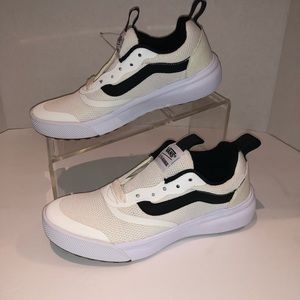 Vans Old Skool Cream Colored Sz 6 NEW